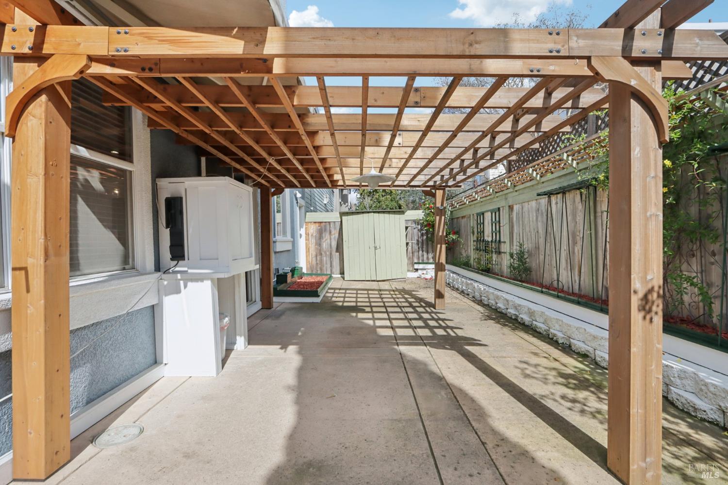 Detail Gallery Image 34 of 44 For 3287 Von Uhlit Ranch Rd, Napa,  CA 94558 - 3 Beds | 2/1 Baths