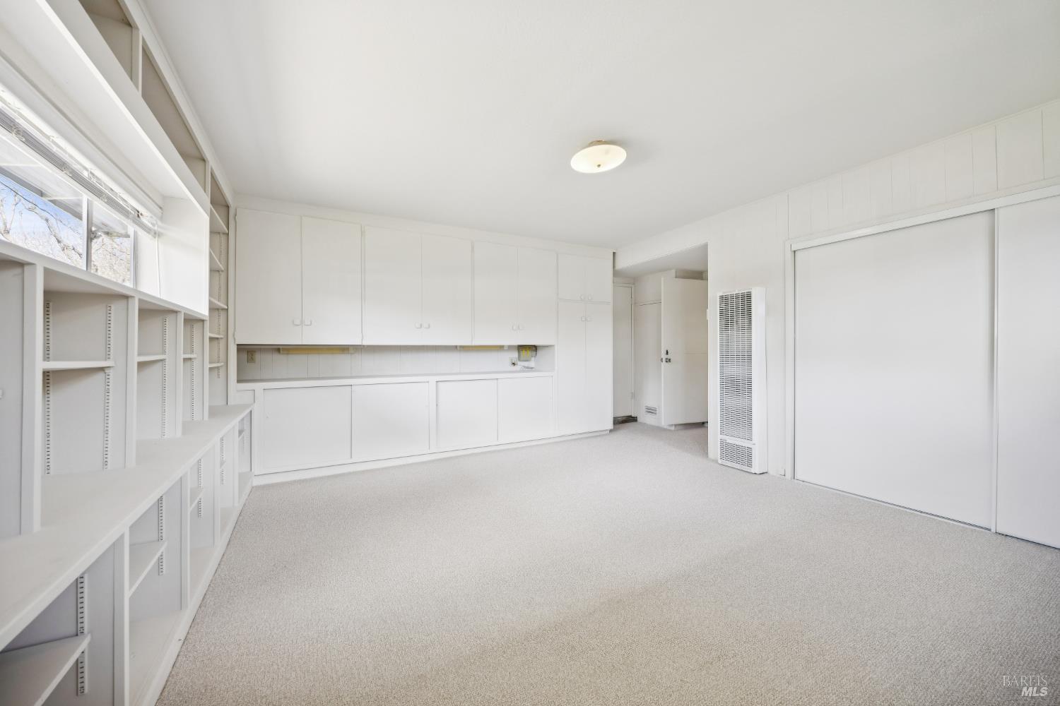 Detail Gallery Image 17 of 39 For 10 Somerset Ln, Mill Valley,  CA 94941 - 3 Beds | 2 Baths