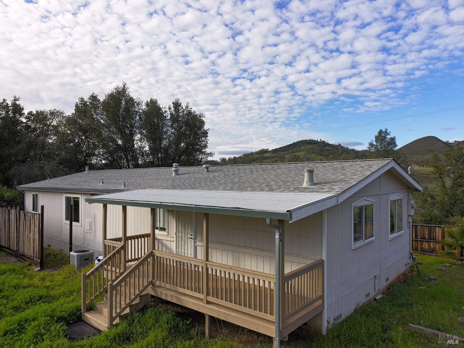 Detail Gallery Image 6 of 44 For 1023 Deputy Dr, Pope Valley,  CA 94567 - 3 Beds | 2 Baths