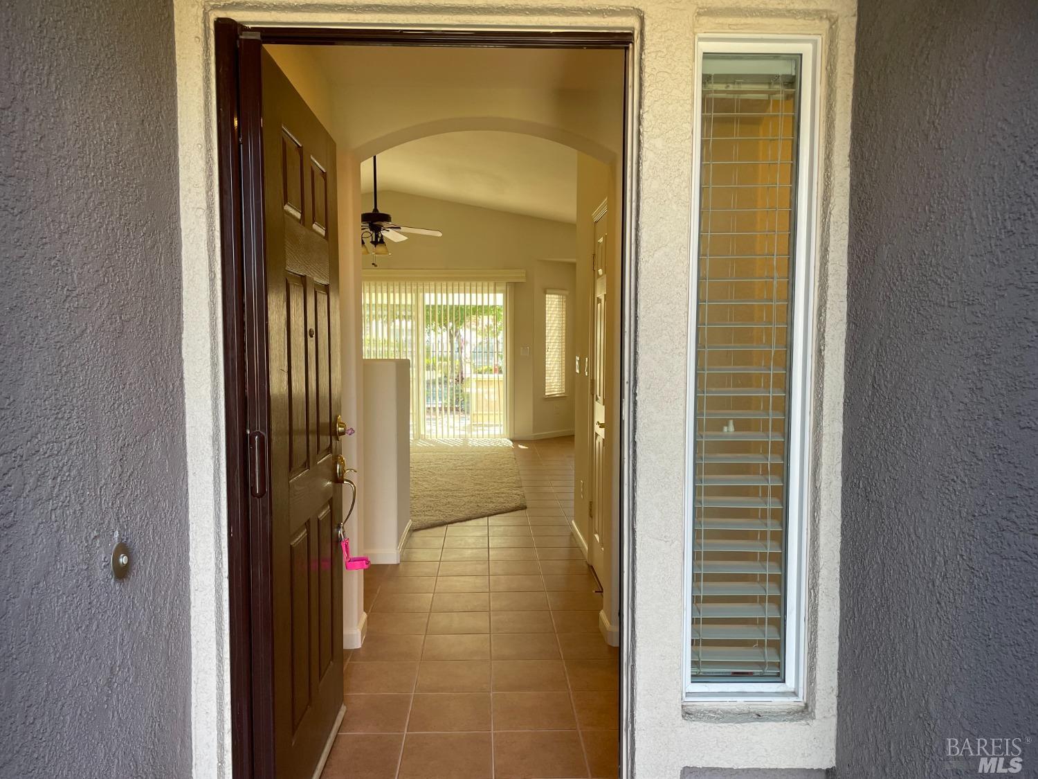 Detail Gallery Image 4 of 27 For 150 Foxwood Ln, Rio Vista,  CA 94571 - 2 Beds | 2 Baths