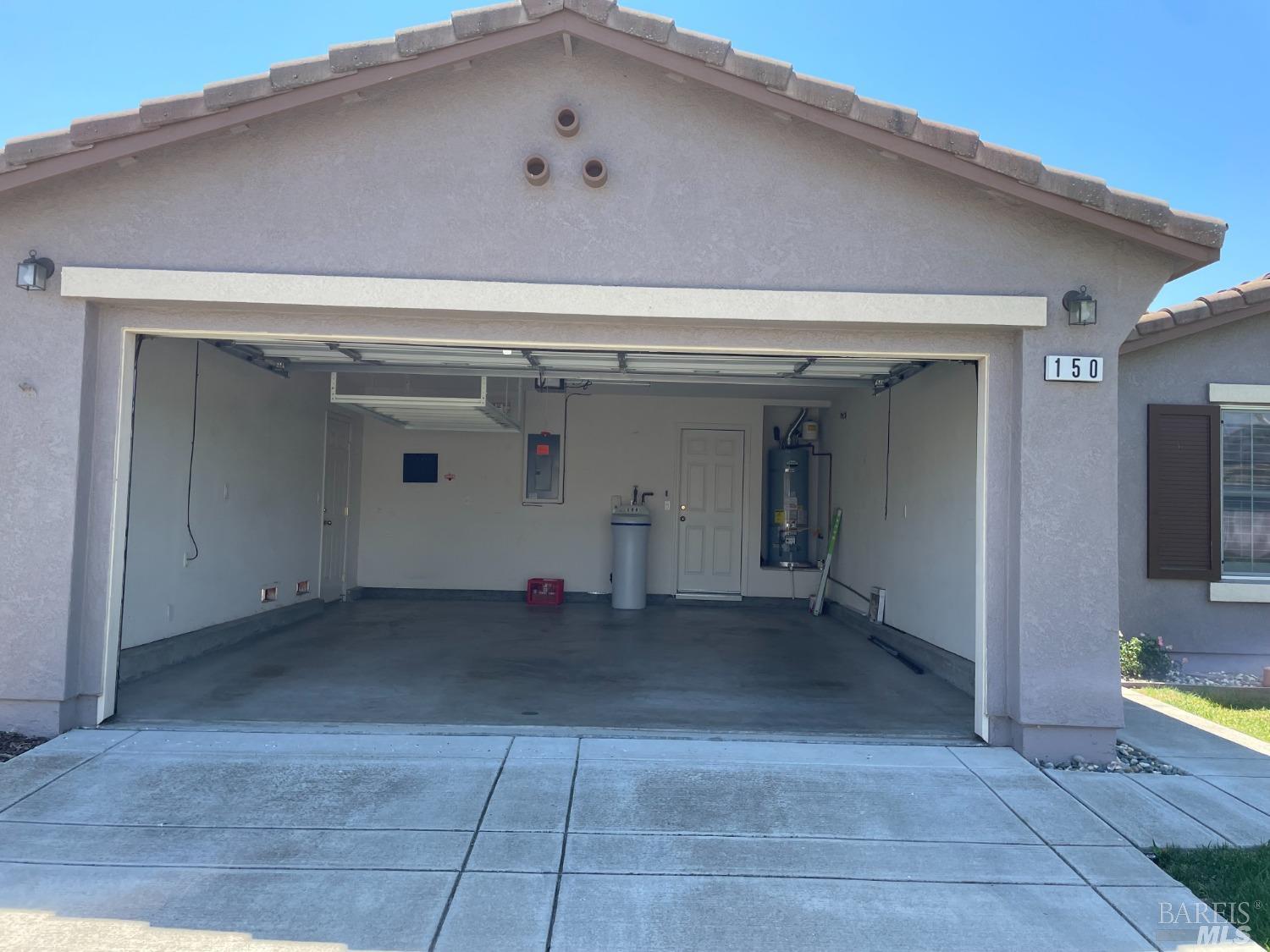 Detail Gallery Image 5 of 27 For 150 Foxwood Ln, Rio Vista,  CA 94571 - 2 Beds | 2 Baths