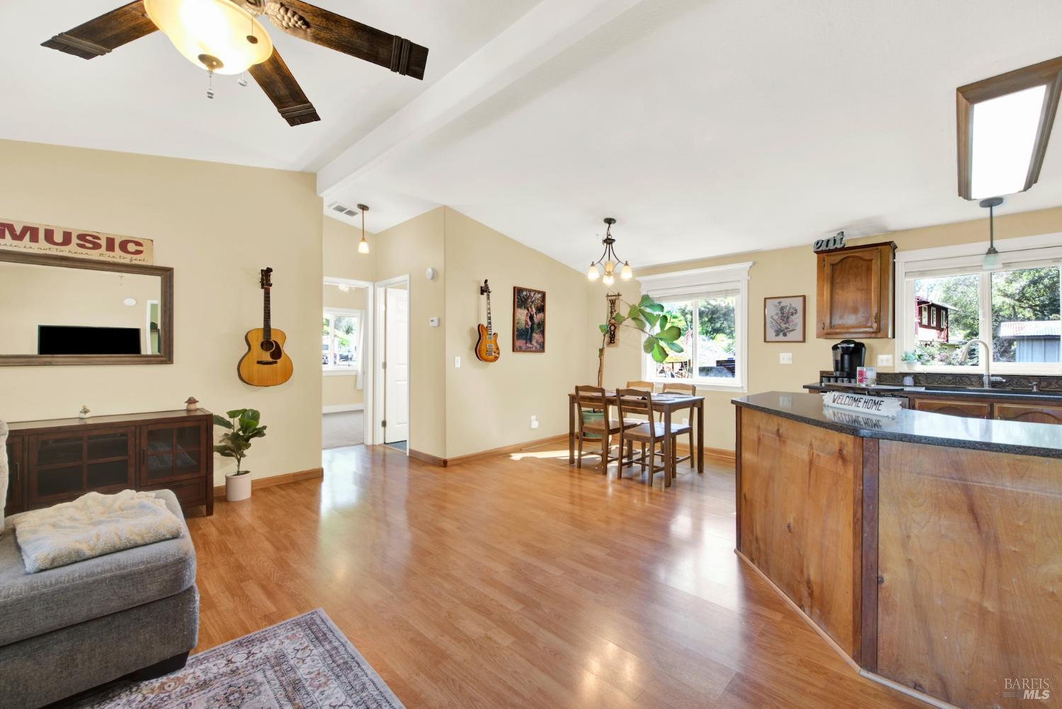 Detail Gallery Image 12 of 59 For 1021 Arroyo Grande Dr, Napa,  CA 94558 - 3 Beds | 2 Baths
