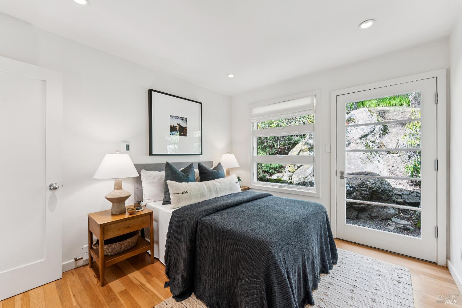 Detail Gallery Image 32 of 65 For 123 Almenar Dr, Greenbrae,  CA 94904 - 3 Beds | 3 Baths