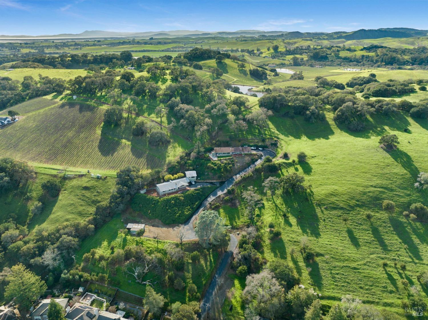 Detail Gallery Image 51 of 92 For 631 Casswall St, Napa,  CA 94558 - 7 Beds | 5/2 Baths