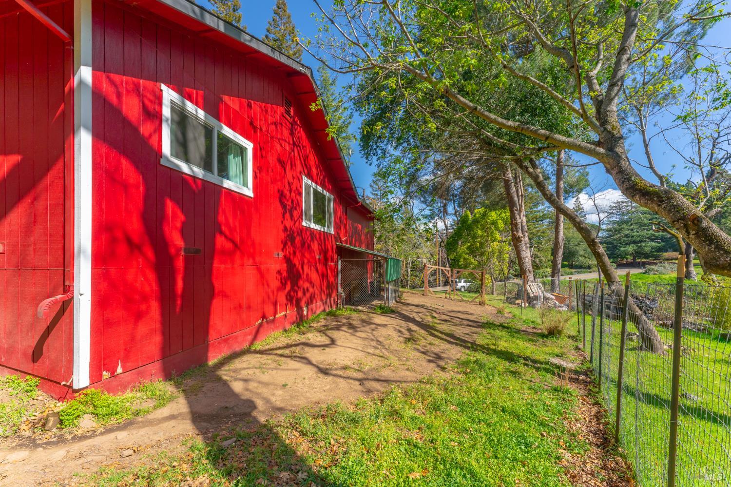 Detail Gallery Image 32 of 41 For 132 Ridgecrest Dr, Napa,  CA 94558 - 3 Beds | 2 Baths