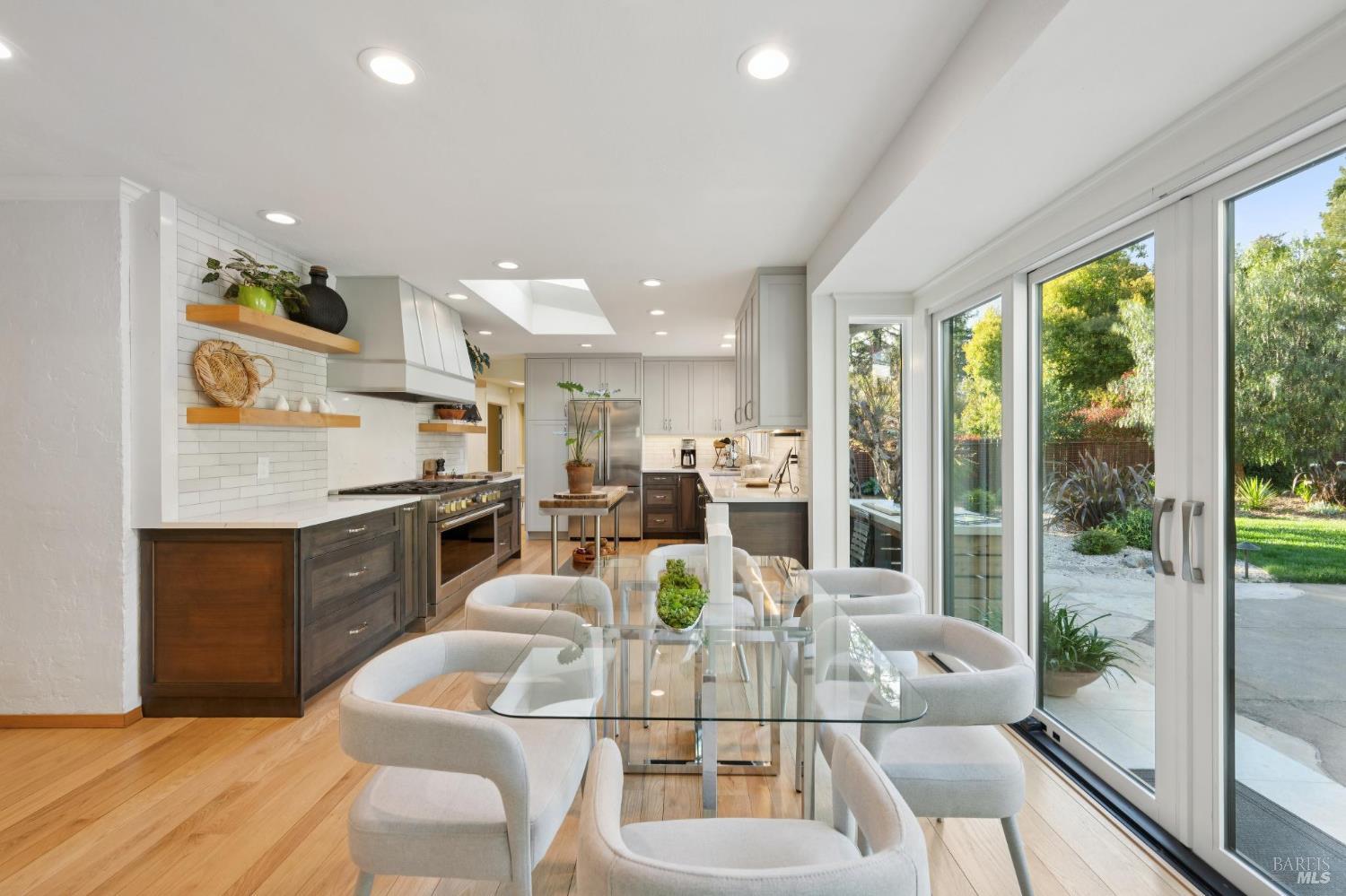 Detail Gallery Image 20 of 53 For 1222 Apple Tree Ct, Sonoma,  CA 95476 - 3 Beds | 3 Baths