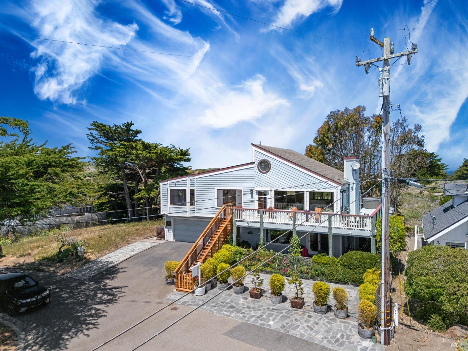Detail Gallery Image 6 of 71 For 1846 Whaleship Rd, Bodega Bay,  CA 94923 - 4 Beds | 4 Baths