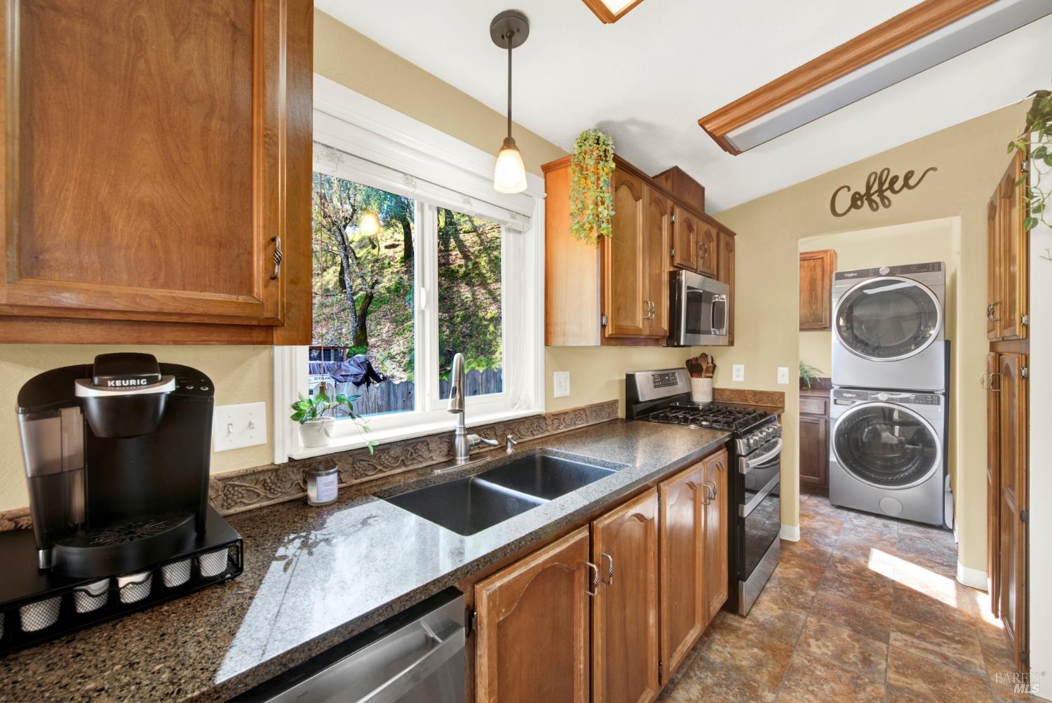 Detail Gallery Image 18 of 59 For 1021 Arroyo Grande Dr, Napa,  CA 94558 - 3 Beds | 2 Baths