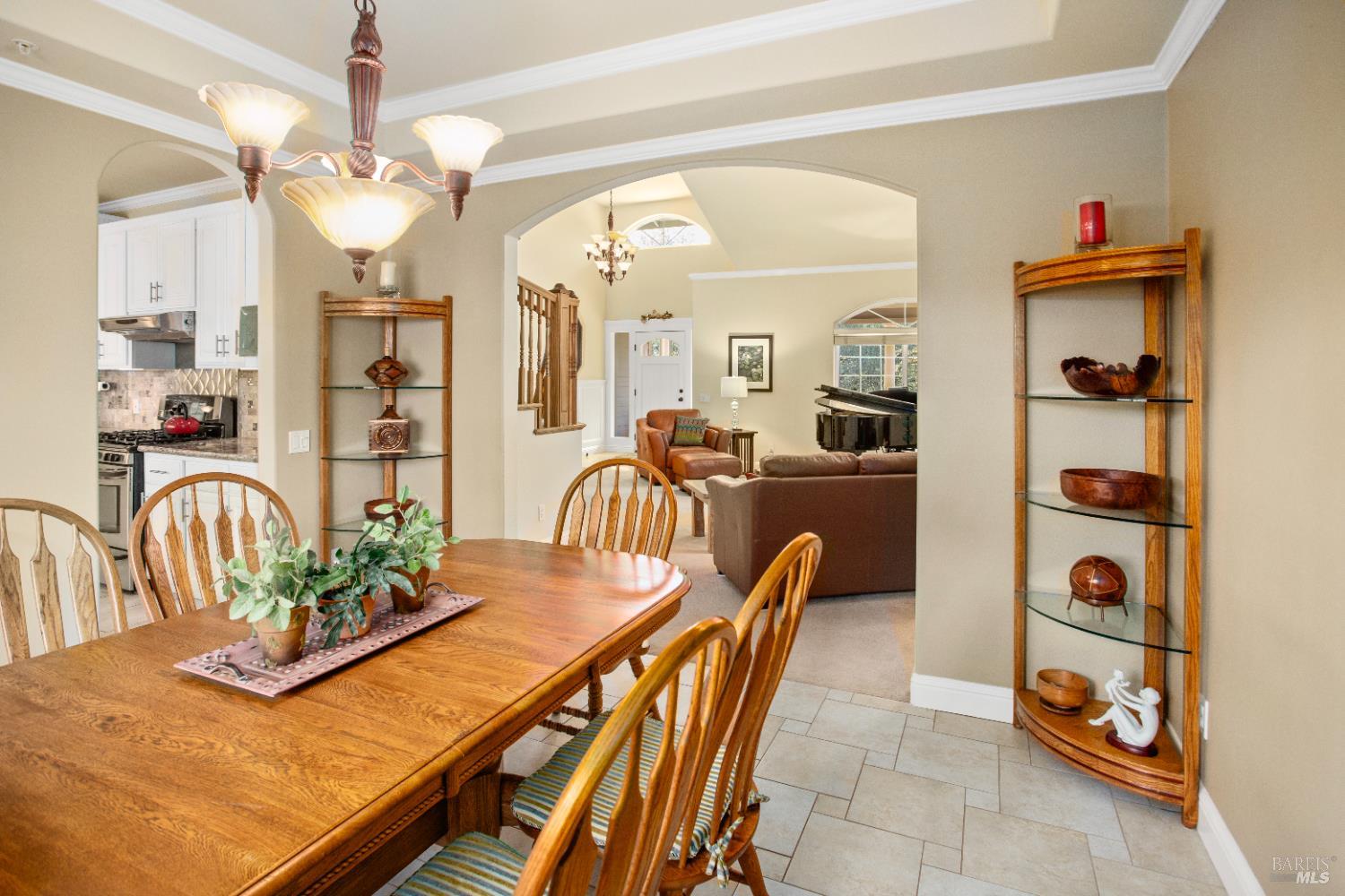 Detail Gallery Image 17 of 48 For 230 Clear Ridge Drive Dr, Healdsburg,  CA 95448 - 3 Beds | 2/1 Baths