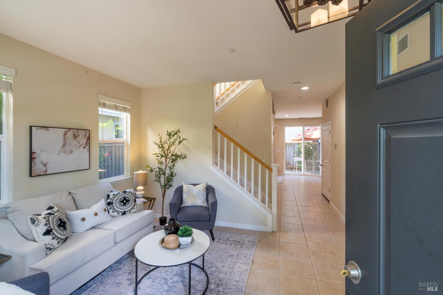 Detail Gallery Image 3 of 30 For 154 Piper Ln, Sonoma,  CA 95476 - 3 Beds | 2/1 Baths