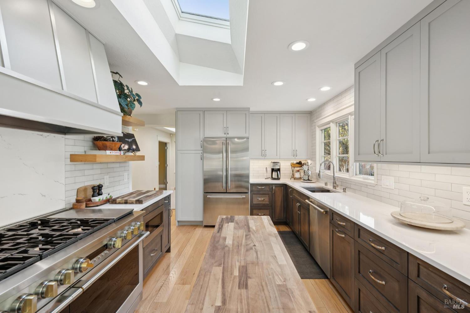 Detail Gallery Image 24 of 53 For 1222 Apple Tree Ct, Sonoma,  CA 95476 - 3 Beds | 3 Baths