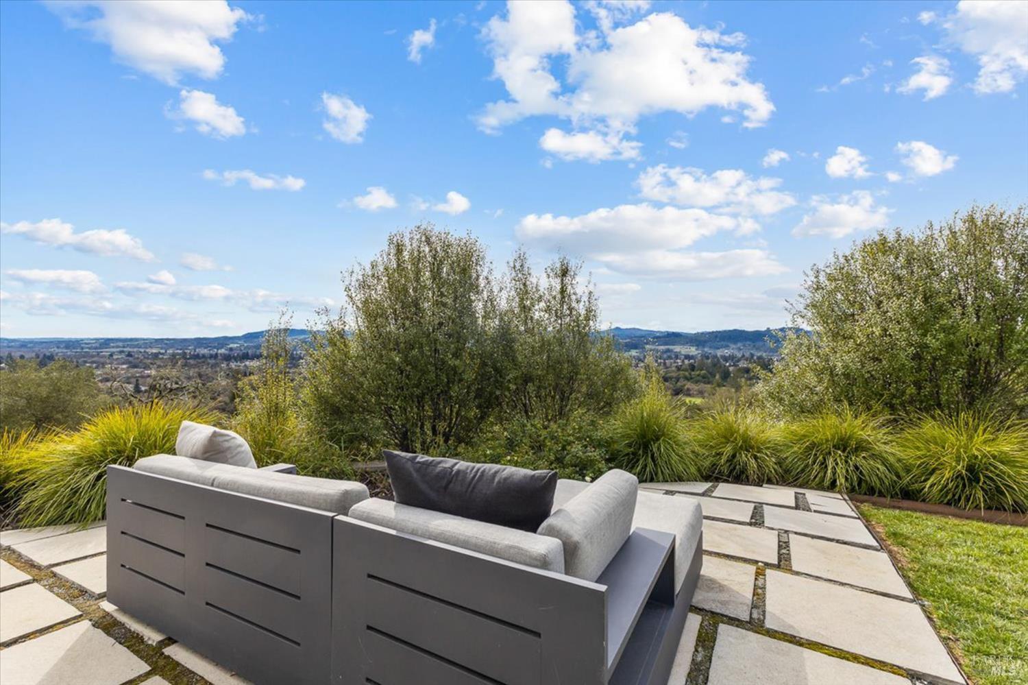 Detail Gallery Image 59 of 78 For 775 Benjamin Way, Healdsburg,  CA 95448 - 4 Beds | 3/2 Baths