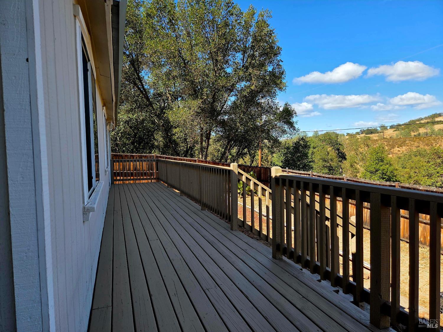 Detail Gallery Image 10 of 44 For 1023 Deputy Dr, Pope Valley,  CA 94567 - 3 Beds | 2 Baths