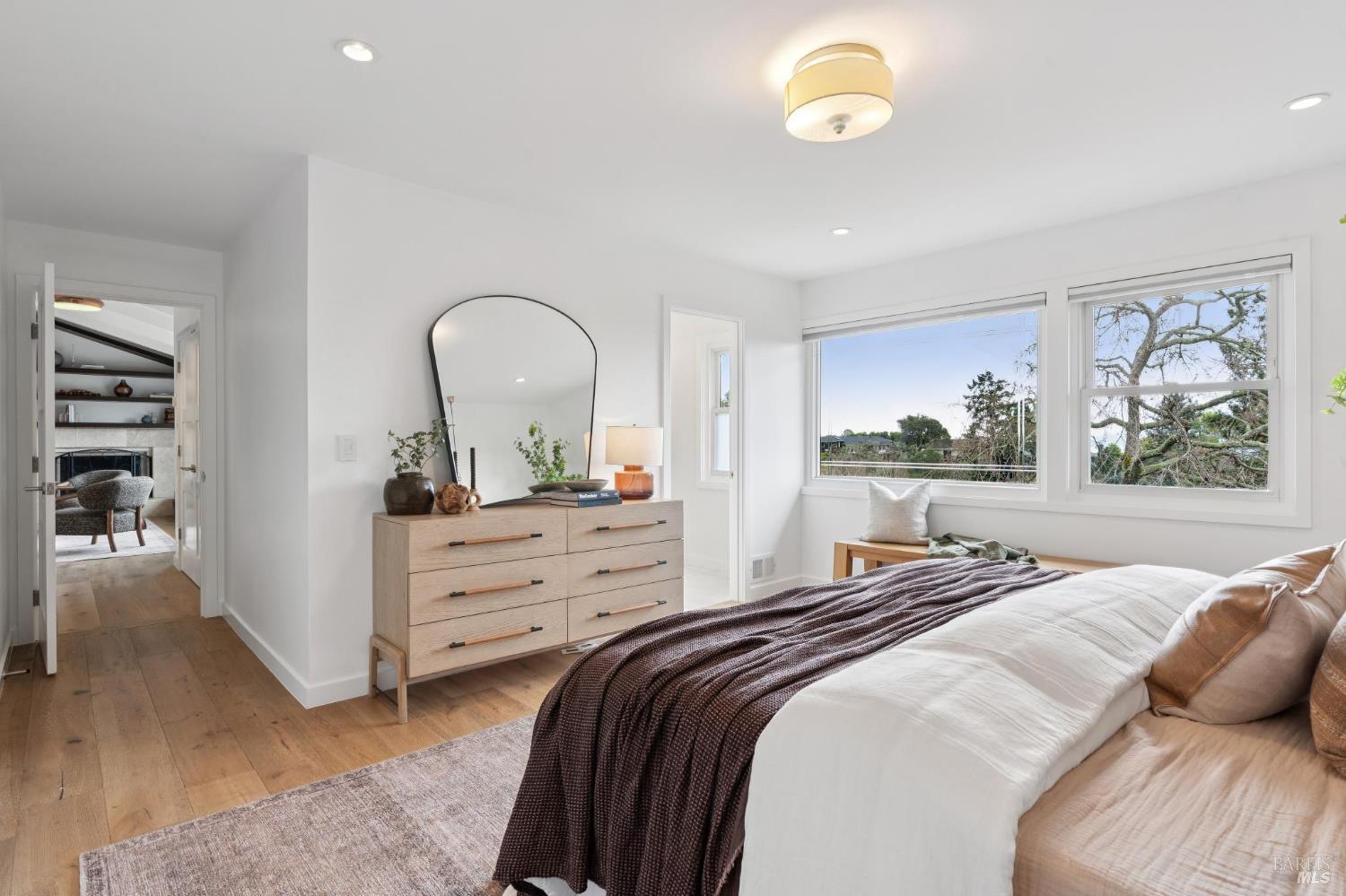 Detail Gallery Image 29 of 73 For 119 Bretano Way, Greenbrae,  CA 94904 - 4 Beds | 3 Baths