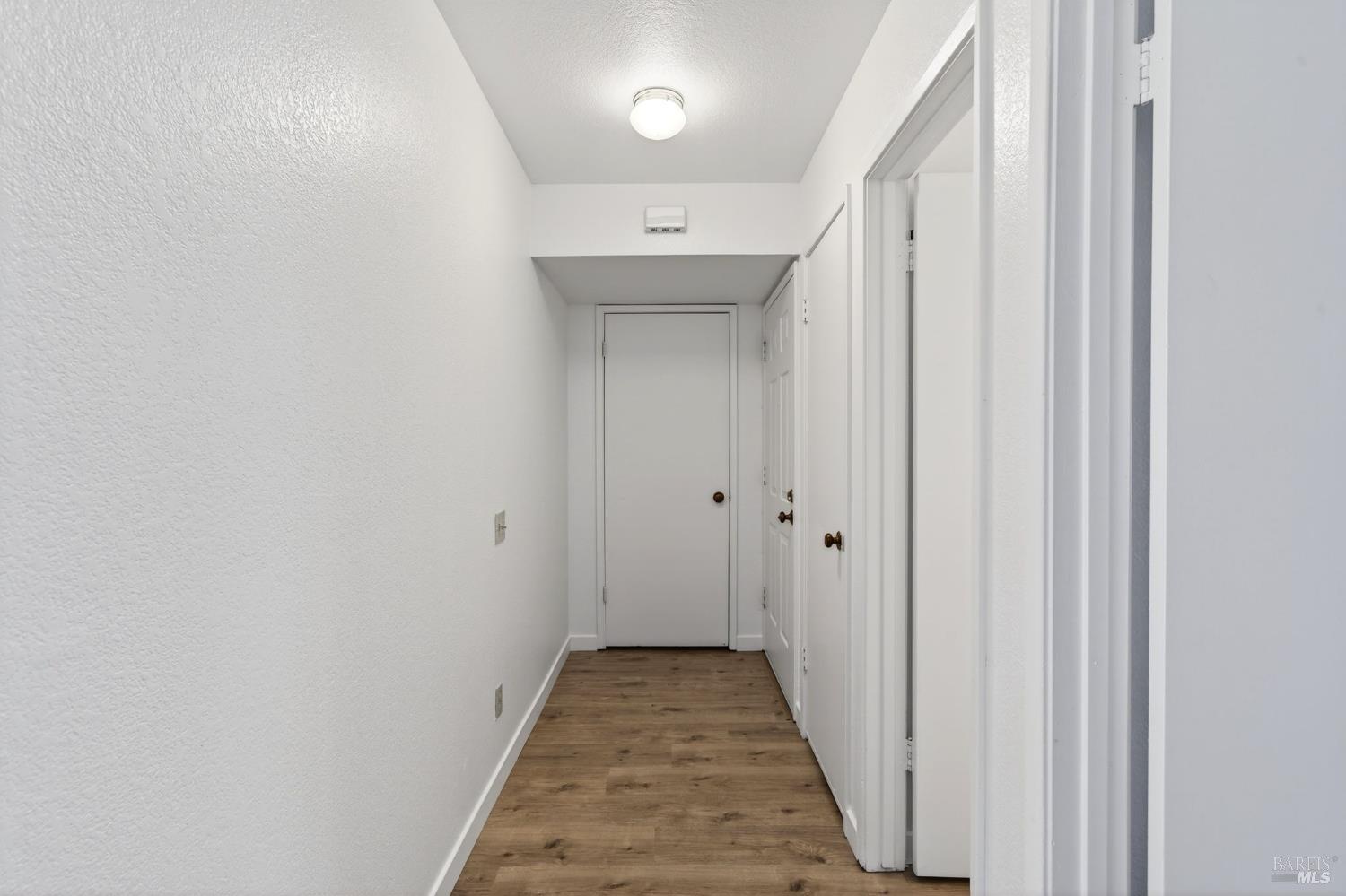 Detail Gallery Image 5 of 27 For 230 Courtyards E Unkn, Windsor,  CA 95492 - 2 Beds | 2 Baths