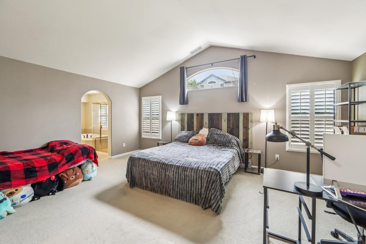 Detail Gallery Image 14 of 44 For 1444 Great Heron Dr, Santa Rosa,  CA 95409 - 4 Beds | 3 Baths