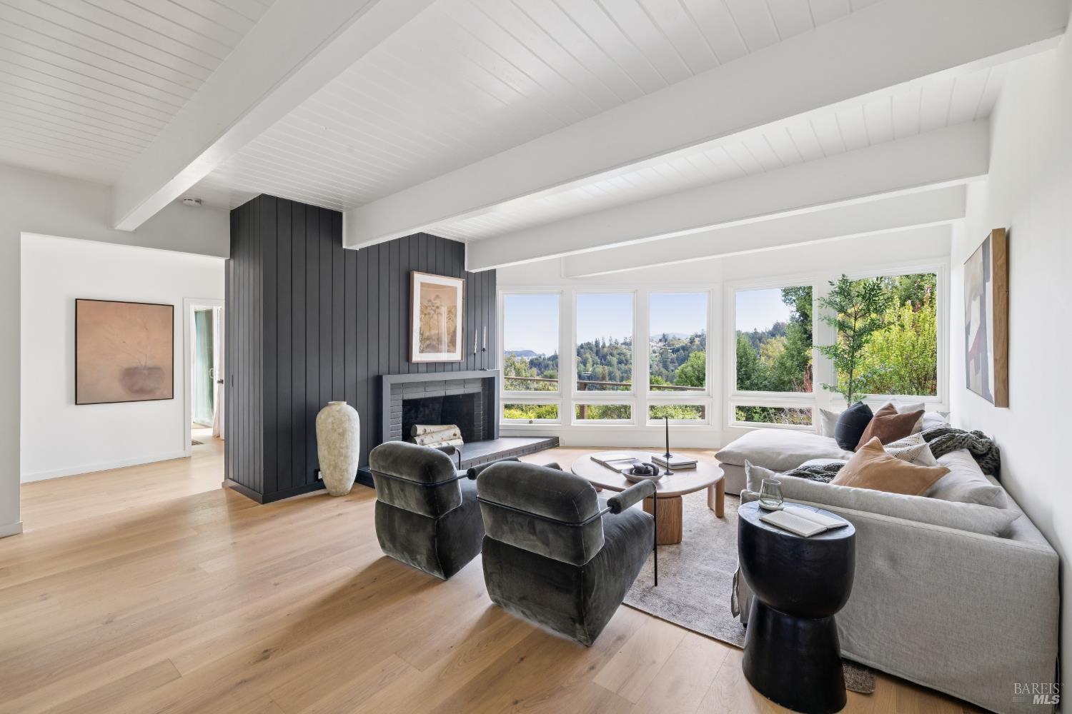 Detail Gallery Image 4 of 49 For 151 Tamalpais Ave, Mill Valley,  CA 94941 - 4 Beds | 3 Baths