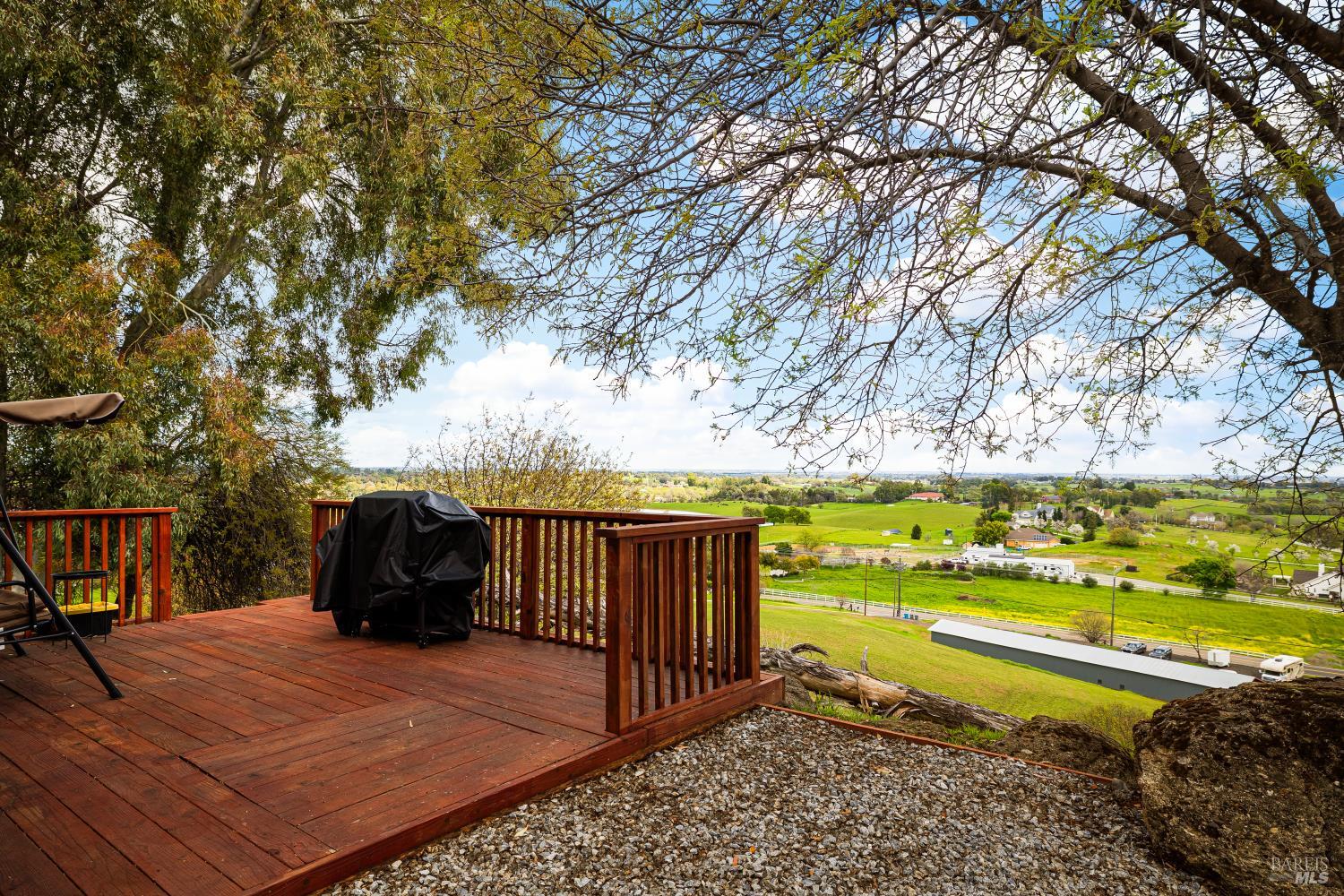 Detail Gallery Image 73 of 98 For 7413 English Hills Rd, Vacaville,  CA 95688 - 7 Beds | 4/1 Baths