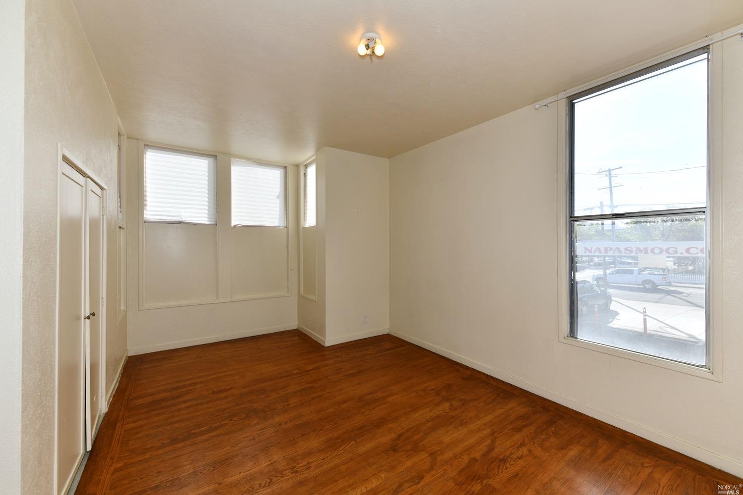 Detail Gallery Image 27 of 59 For 1519 Main St, Napa,  CA 94559 - – Beds | – Baths