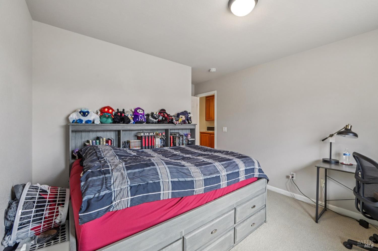 Detail Gallery Image 19 of 44 For 1444 Great Heron Dr, Santa Rosa,  CA 95409 - 4 Beds | 3 Baths