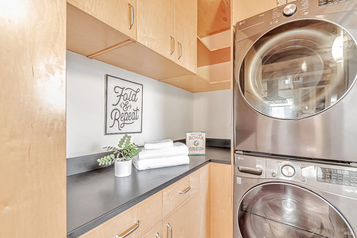 Detail Gallery Image 27 of 47 For 455 Florence Ave, Sebastopol,  CA 95472 - 1 Beds | 2/1 Baths