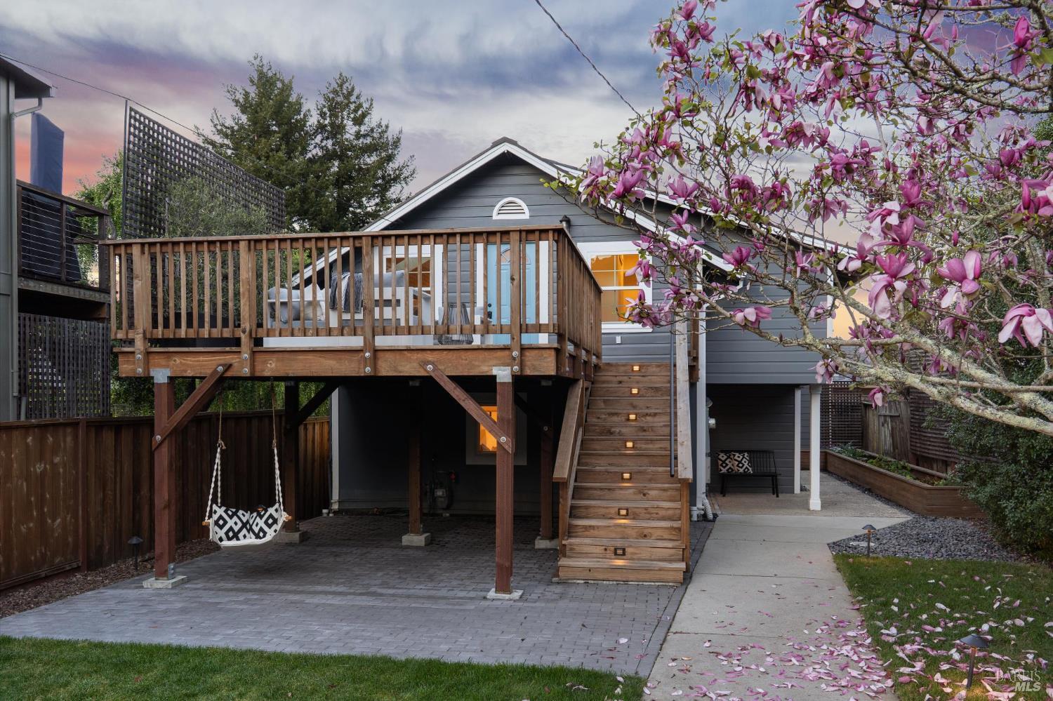 Detail Gallery Image 27 of 28 For 597 Ethel Ave, Mill Valley,  CA 94941 - 3 Beds | 2 Baths