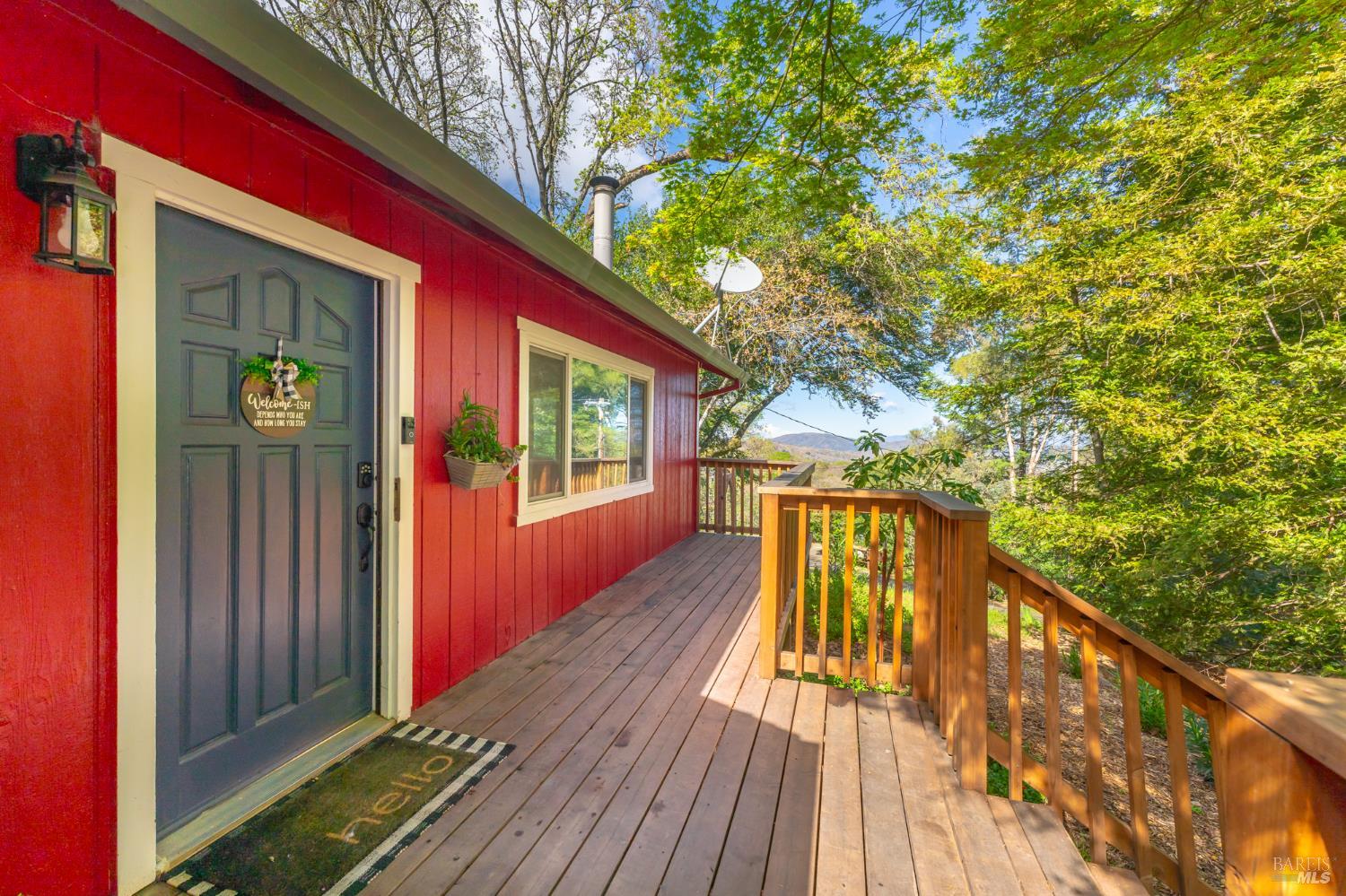 Detail Gallery Image 2 of 41 For 132 Ridgecrest Dr, Napa,  CA 94558 - 3 Beds | 2 Baths