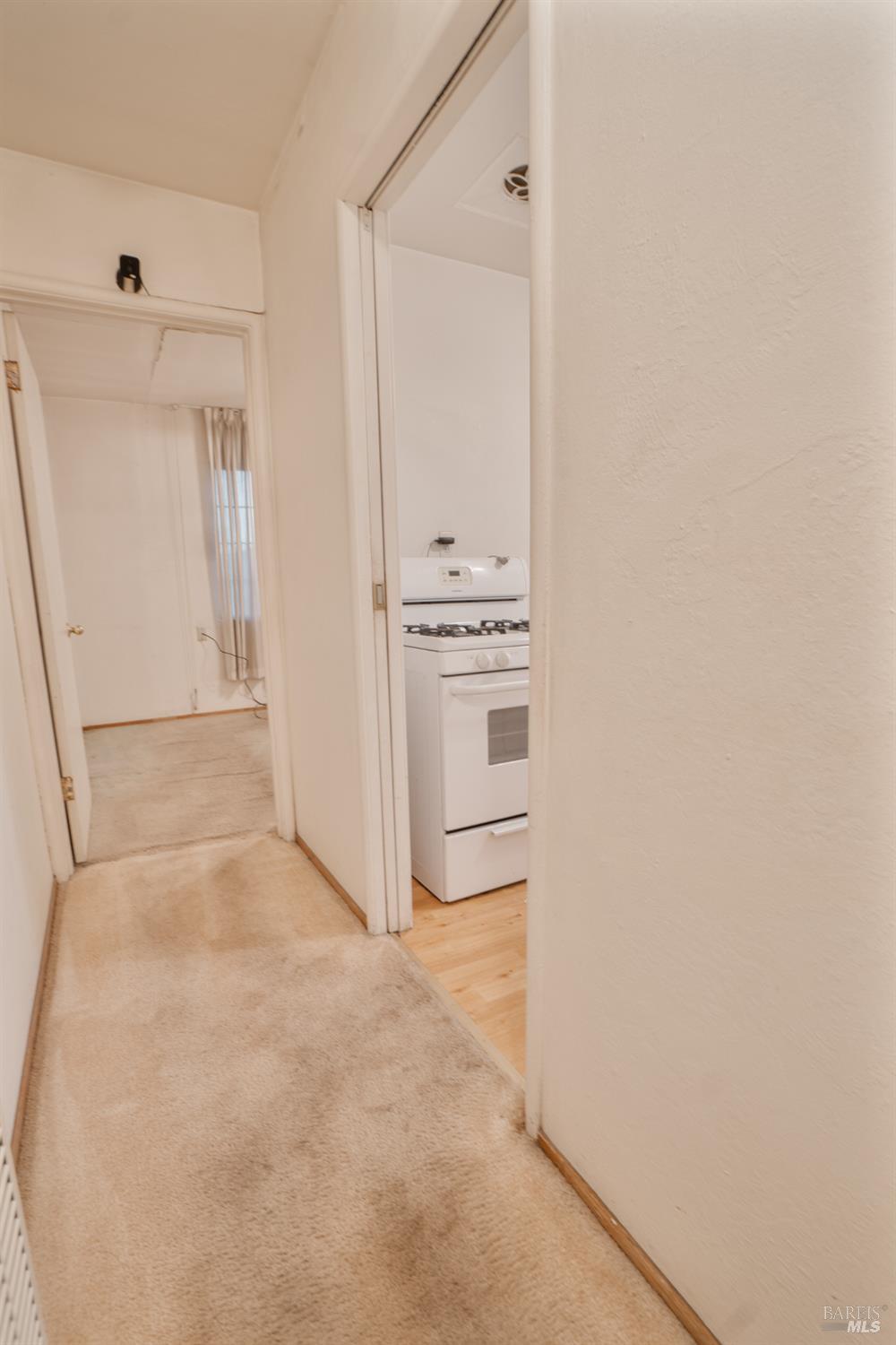 Detail Gallery Image 13 of 22 For 901 Carpino Ave, Pittsburg,  CA 94565 - 3 Beds | 1 Baths