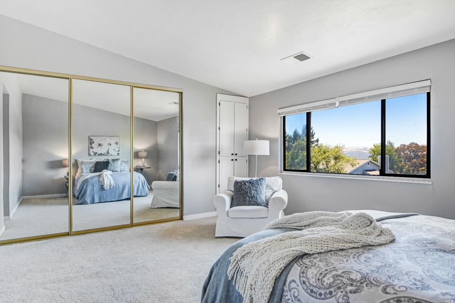 Detail Gallery Image 27 of 31 For 2016 Clearview Cir, Benicia,  CA 94510 - 3 Beds | 2/1 Baths