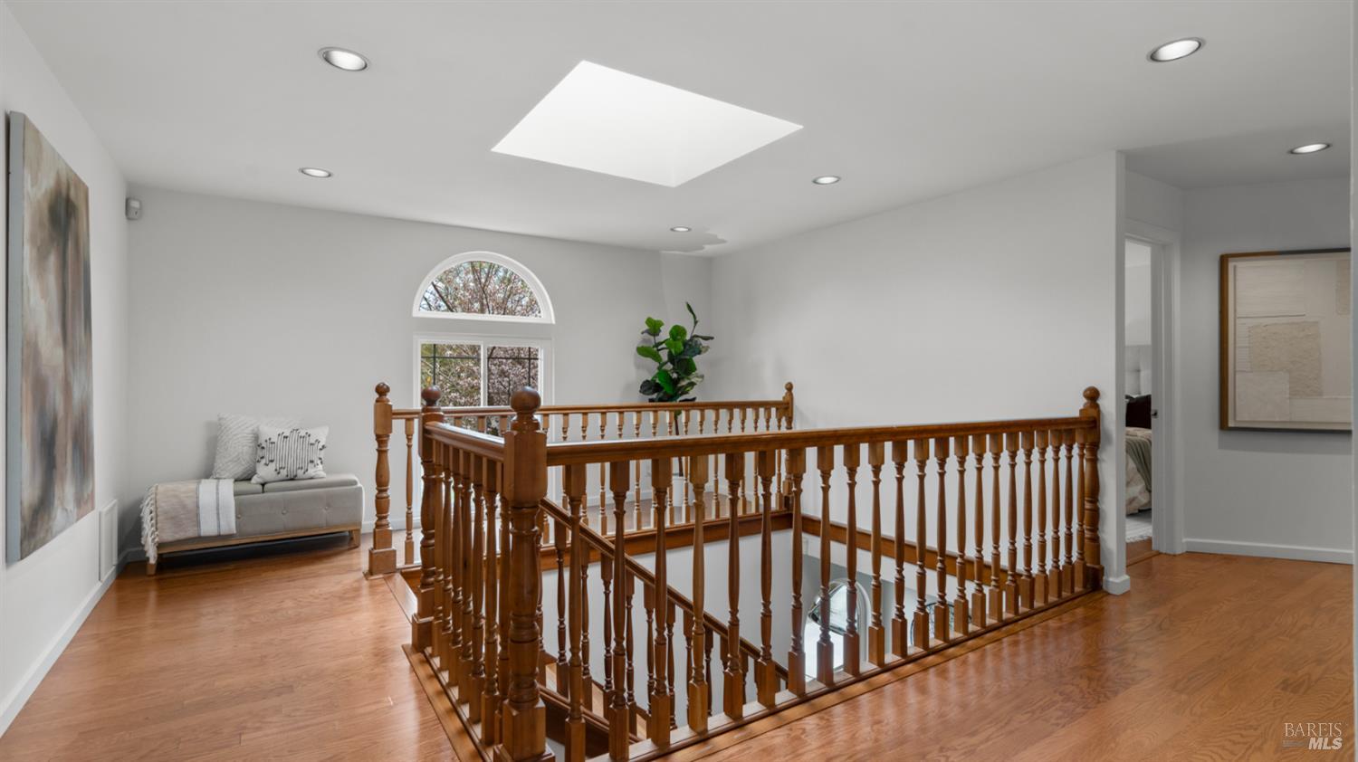 Detail Gallery Image 30 of 62 For 723 Alice St, Novato,  CA 94945 - 5 Beds | 2/1 Baths