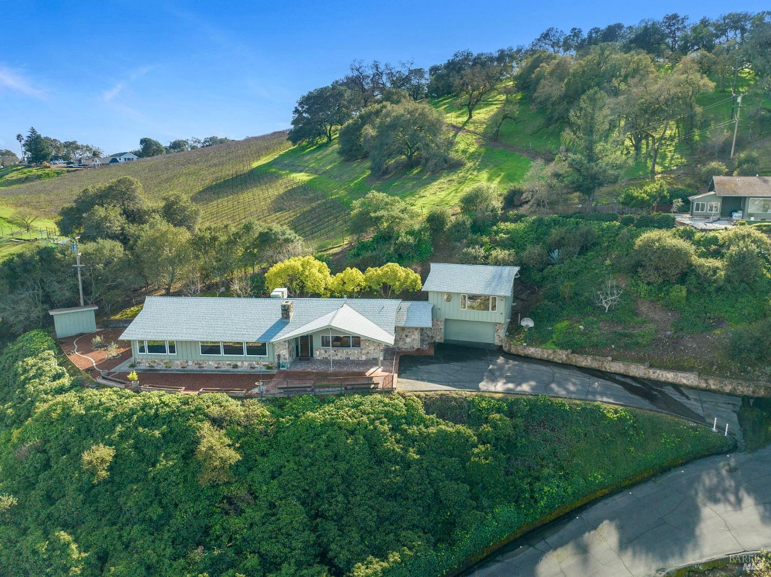 Detail Gallery Image 52 of 92 For 631 Casswall St, Napa,  CA 94558 - 7 Beds | 5/2 Baths