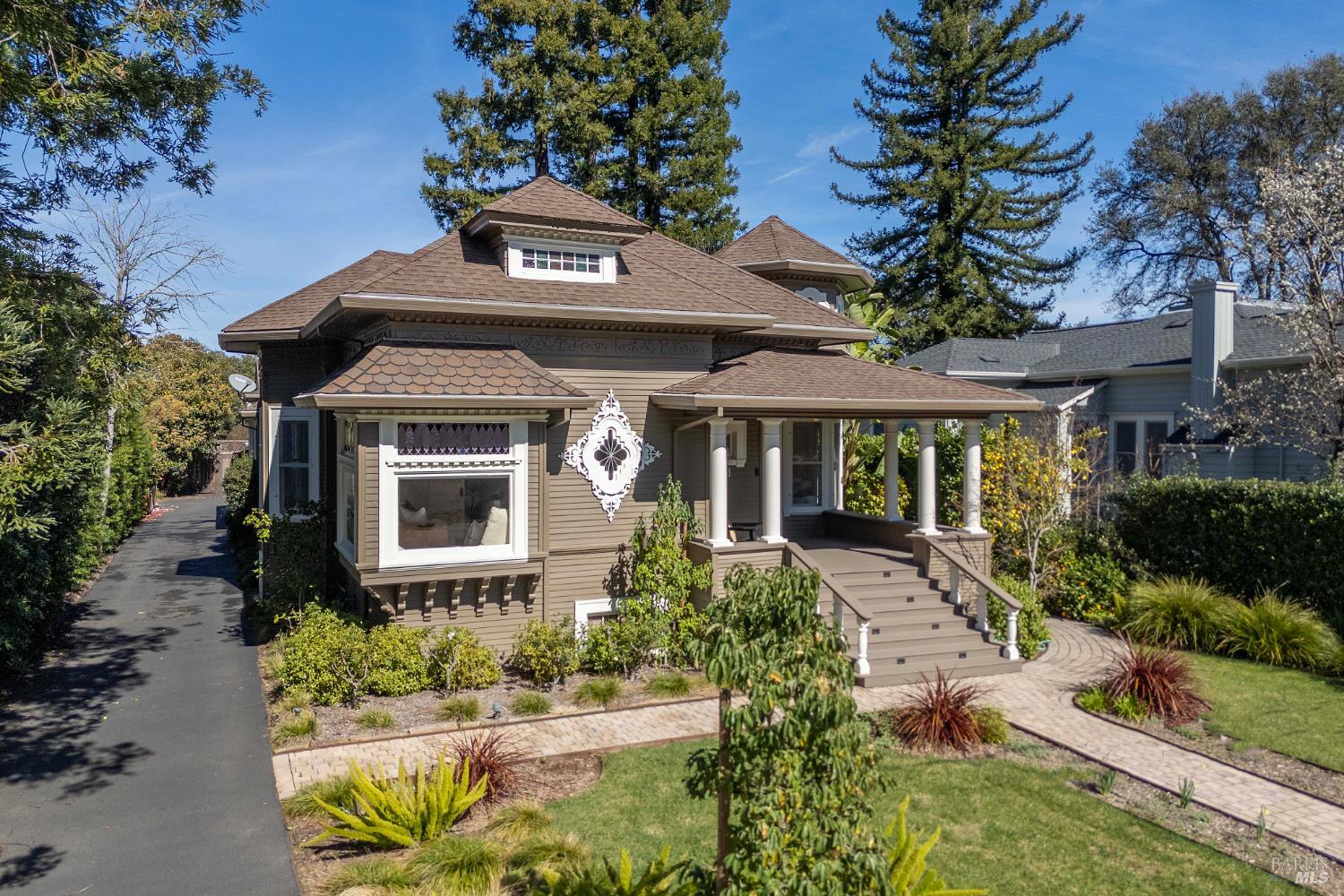 Detail Gallery Image 32 of 35 For 423 Matheson St, Healdsburg,  CA 95448 - 3 Beds | 2/2 Baths