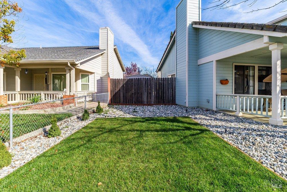 Detail Gallery Image 5 of 88 For 821 Saddle Horn Trl, Vacaville,  CA 95687 - 3 Beds | 3 Baths