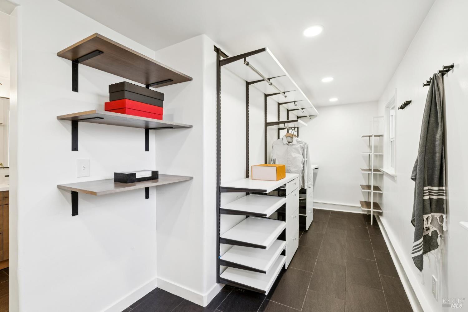 Detail Gallery Image 20 of 28 For 597 Ethel Ave, Mill Valley,  CA 94941 - 3 Beds | 2 Baths