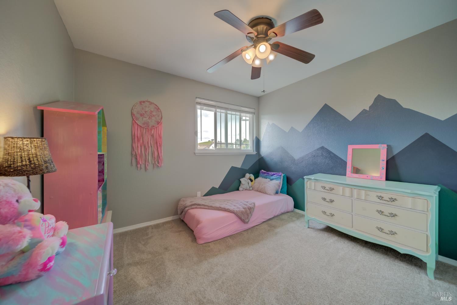 Detail Gallery Image 19 of 29 For 267 Sunridge Way, Vacaville,  CA 95688 - 4 Beds | 2/1 Baths