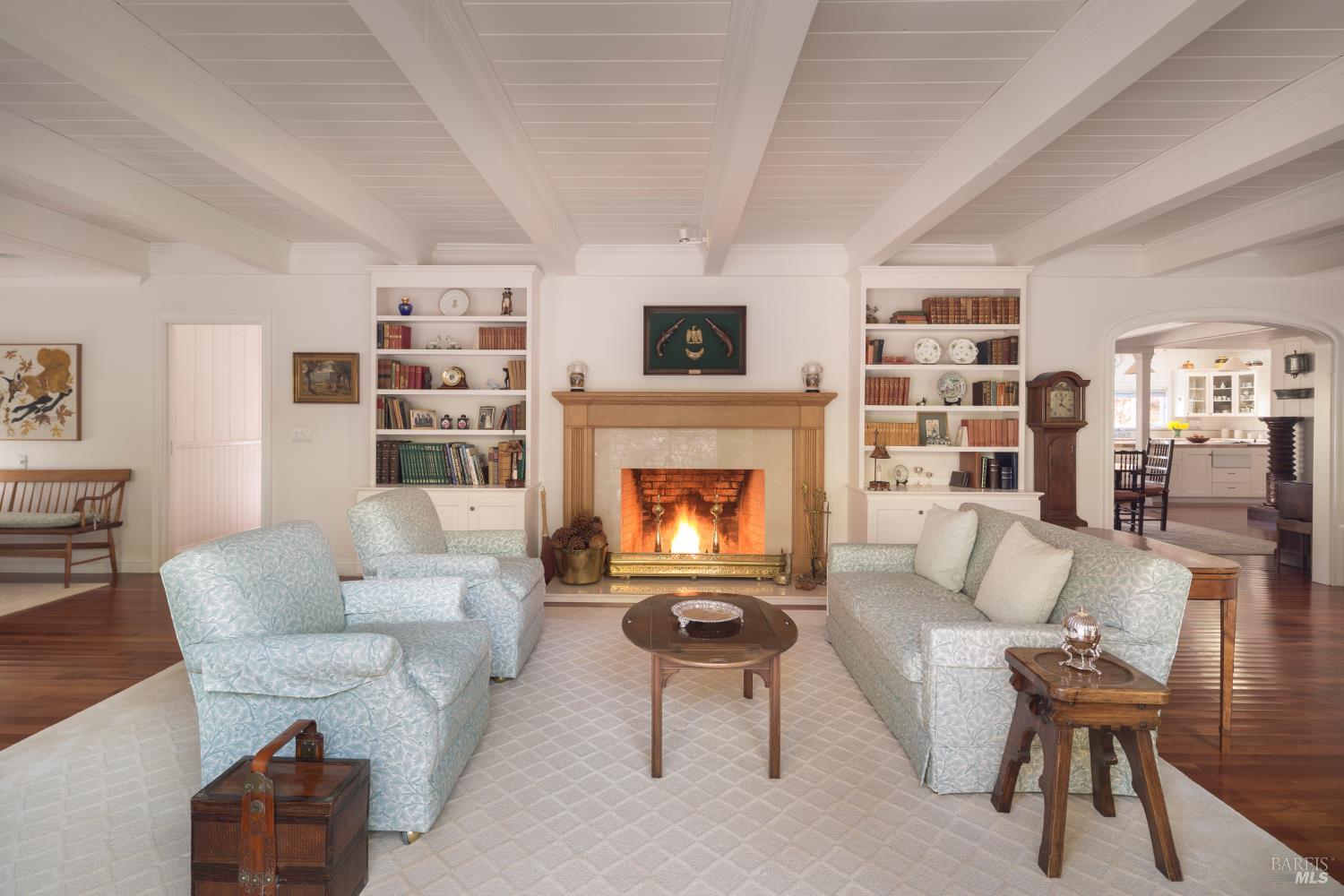 Detail Gallery Image 15 of 59 For 2399 Sobre Vista Rd, Sonoma,  CA 95476 - 3 Beds | 3/1 Baths