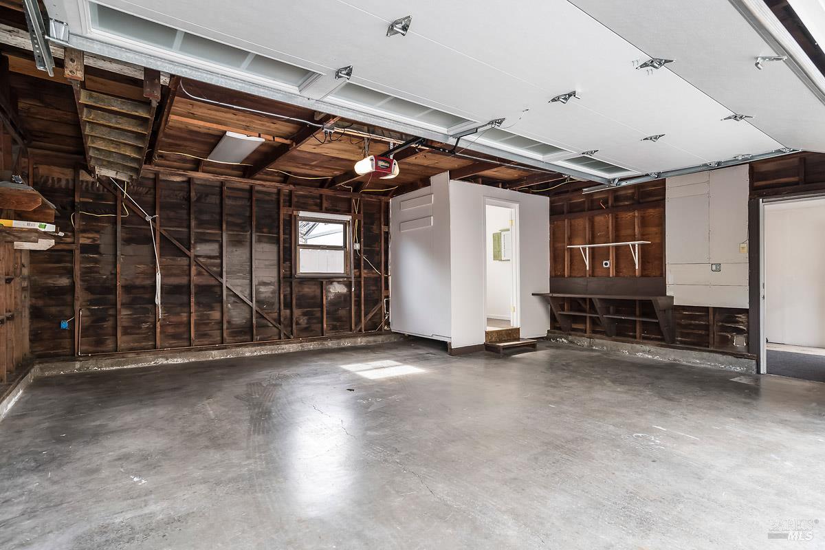 Detail Gallery Image 23 of 36 For 1012 2nd St, Novato,  CA 94945 - 3 Beds | 2/1 Baths