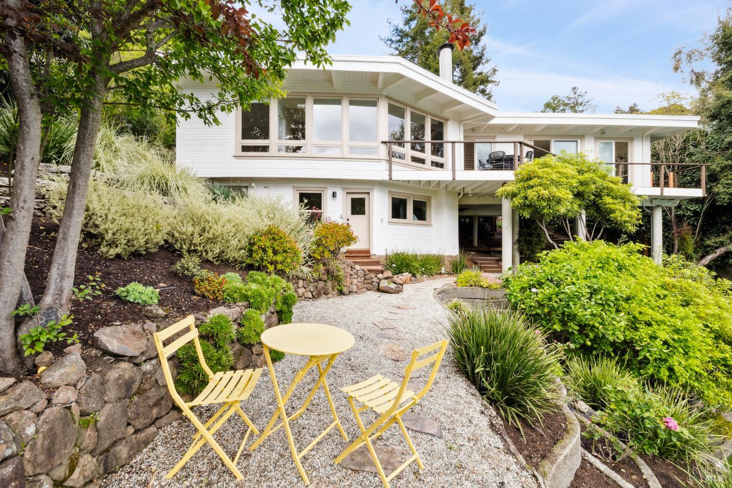 Detail Gallery Image 38 of 49 For 151 Tamalpais Ave, Mill Valley,  CA 94941 - 4 Beds | 3 Baths