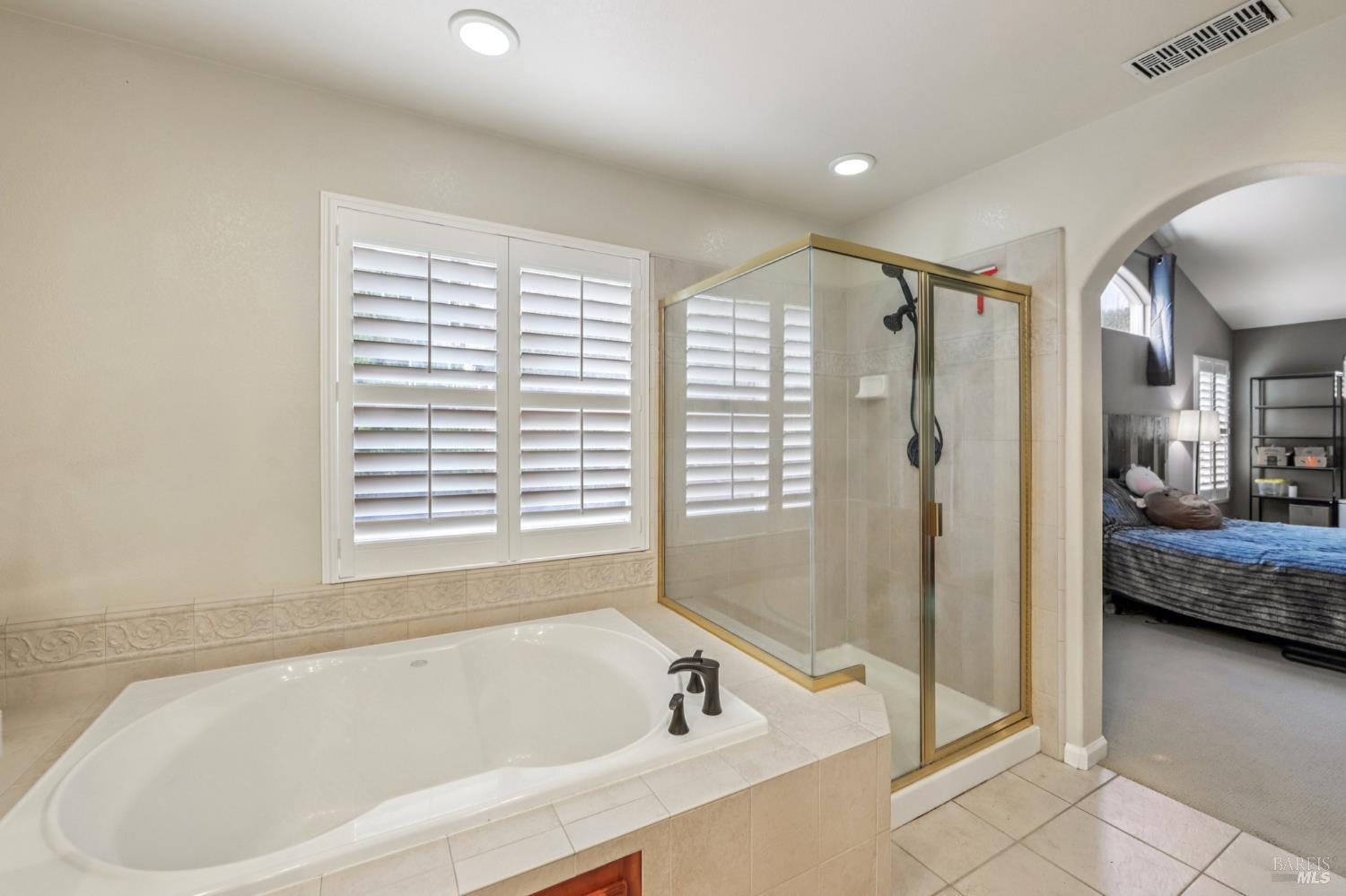 Detail Gallery Image 17 of 44 For 1444 Great Heron Dr, Santa Rosa,  CA 95409 - 4 Beds | 3 Baths