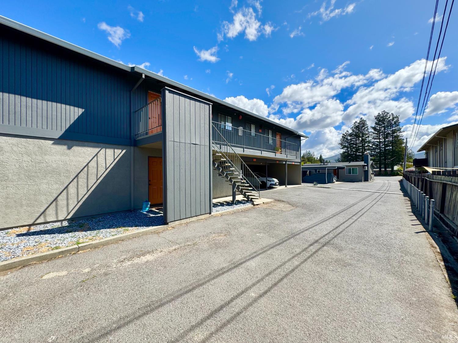 Detail Gallery Image 6 of 77 For 2831 Soscol Ave, Napa,  CA 94558 - – Beds | – Baths