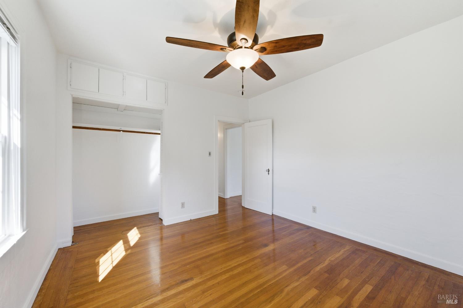 Detail Gallery Image 21 of 53 For 639 E 5th St, Benicia,  CA 94510 - 3 Beds | 2/1 Baths
