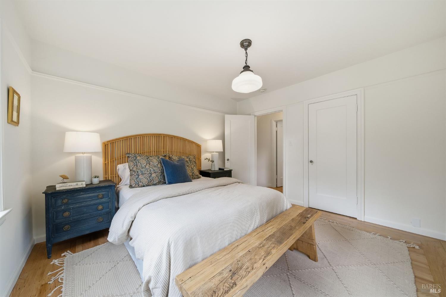 Detail Gallery Image 21 of 42 For 26 Hawthorne Ave, San Anselmo,  CA 94960 - 2 Beds | 2 Baths