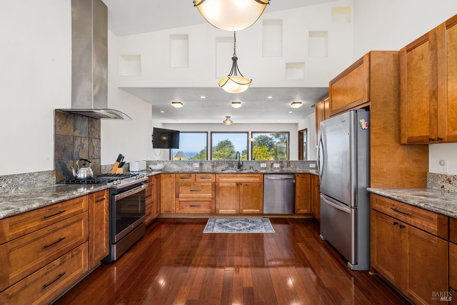 Detail Gallery Image 32 of 71 For 1846 Whaleship Rd, Bodega Bay,  CA 94923 - 4 Beds | 4 Baths