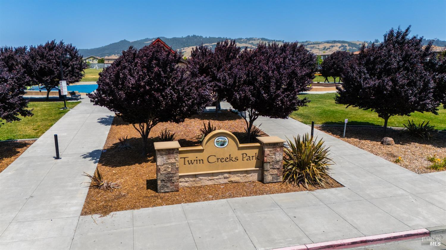 Detail Gallery Image 41 of 47 For 6083 Oak Leaf Pl, Rohnert Park,  CA 94928 - 4 Beds | 2/1 Baths