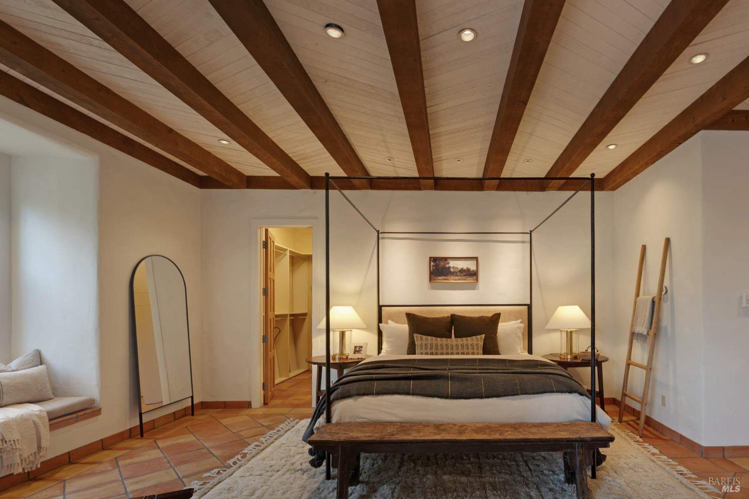 Detail Gallery Image 16 of 44 For 77 Oso Trl, Glen Ellen,  CA 95442 - 3 Beds | 3/1 Baths