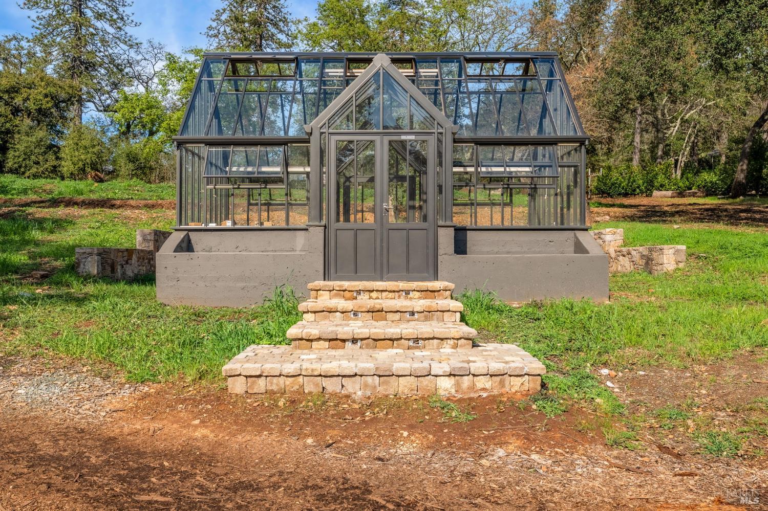 Detail Gallery Image 52 of 61 For 340 White Cottage Rd, Angwin,  CA 94508 - 2 Beds | 2 Baths