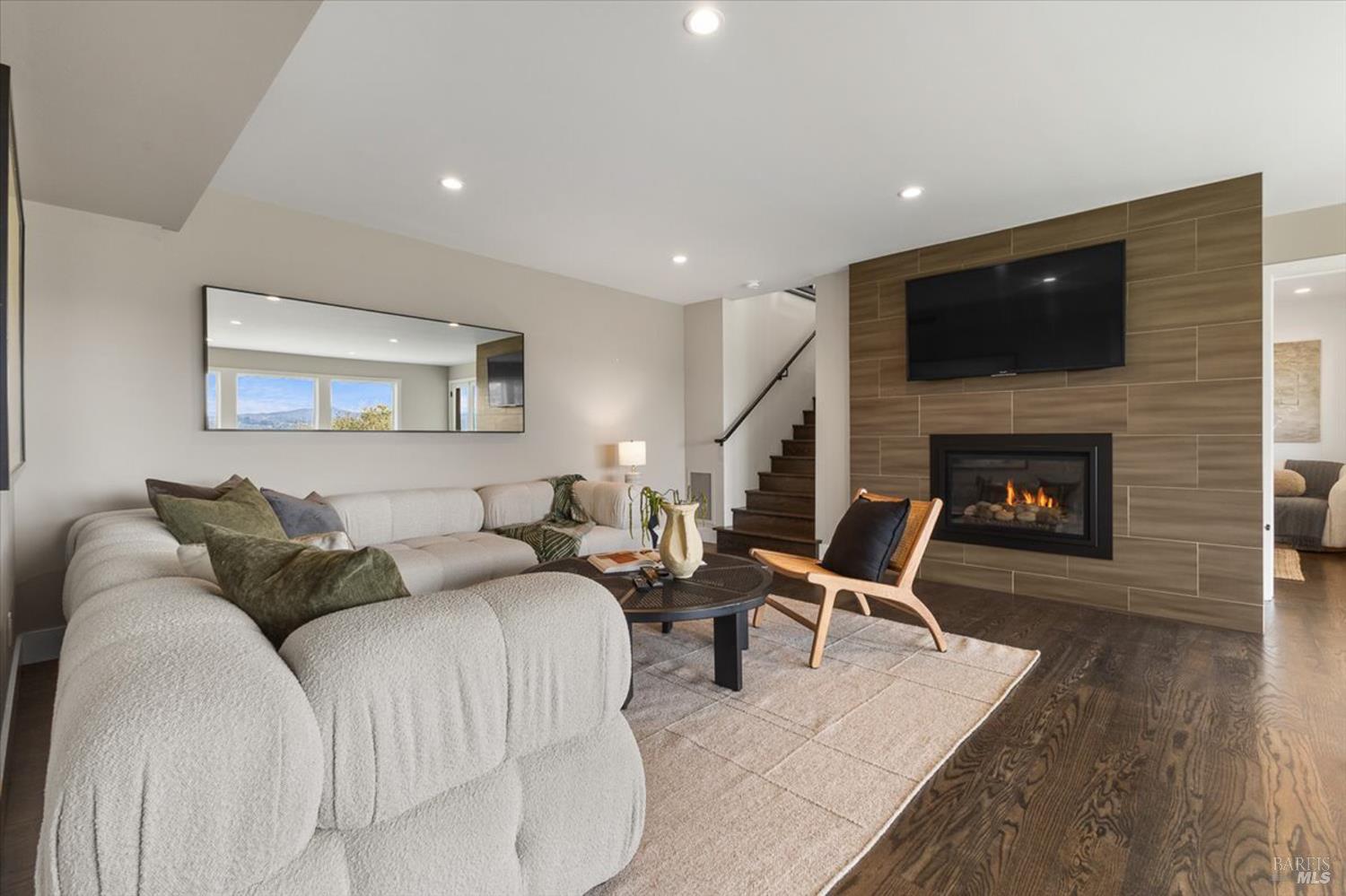 Detail Gallery Image 32 of 78 For 775 Benjamin Way, Healdsburg,  CA 95448 - 4 Beds | 3/2 Baths