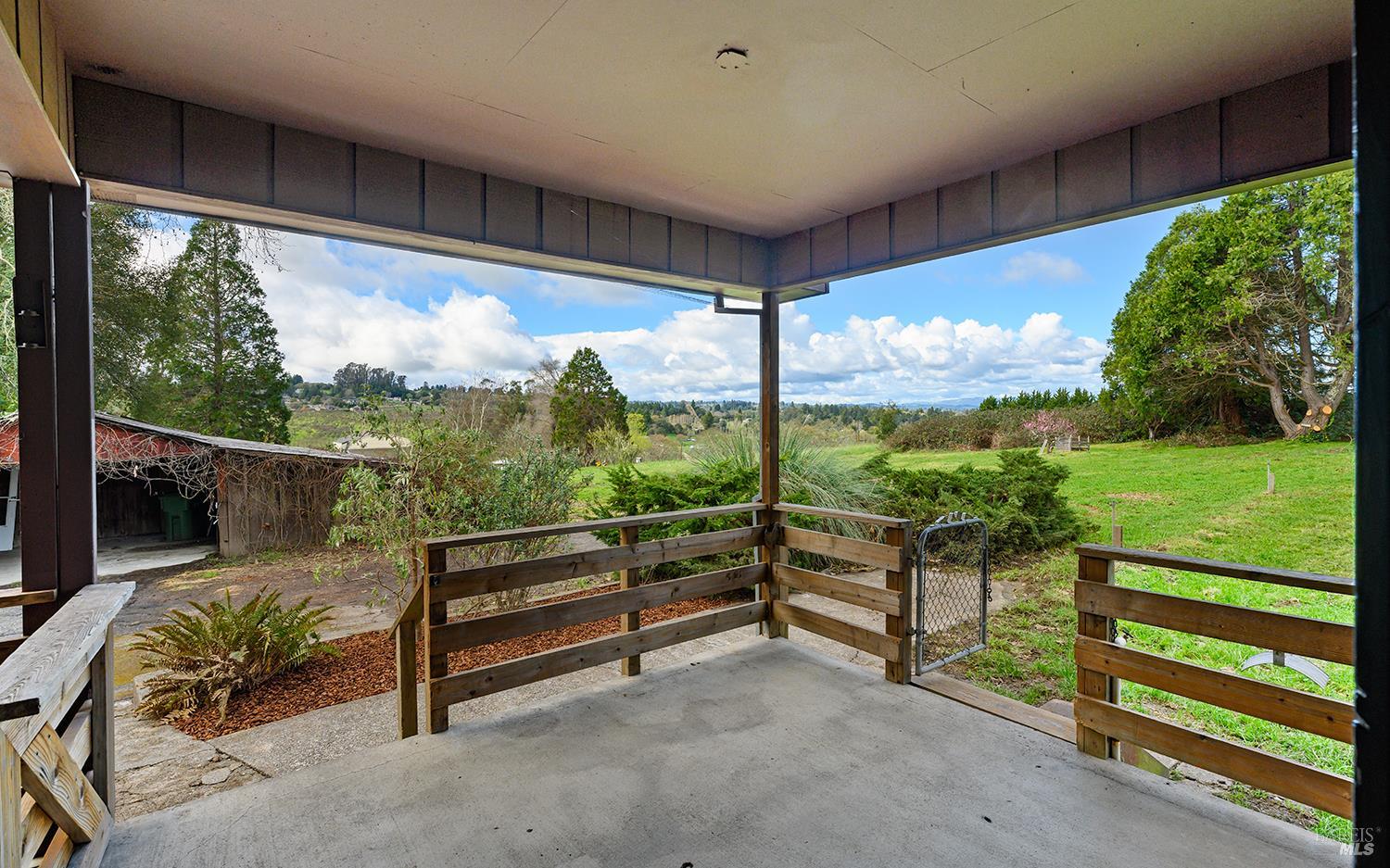 Detail Gallery Image 16 of 36 For 8400 Blackney Rd, Sebastopol,  CA 95472 - 2 Beds | 1 Baths