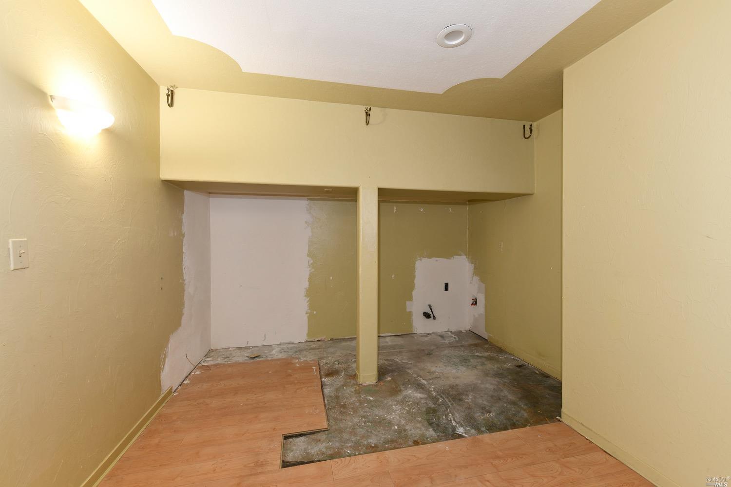 Detail Gallery Image 48 of 59 For 1519 Main St, Napa,  CA 94559 - – Beds | – Baths