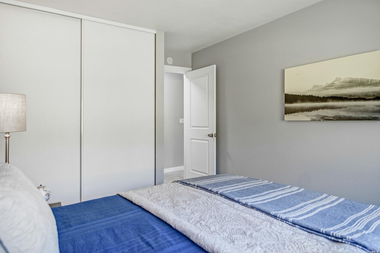 Detail Gallery Image 22 of 31 For 2016 Clearview Cir, Benicia,  CA 94510 - 3 Beds | 2/1 Baths